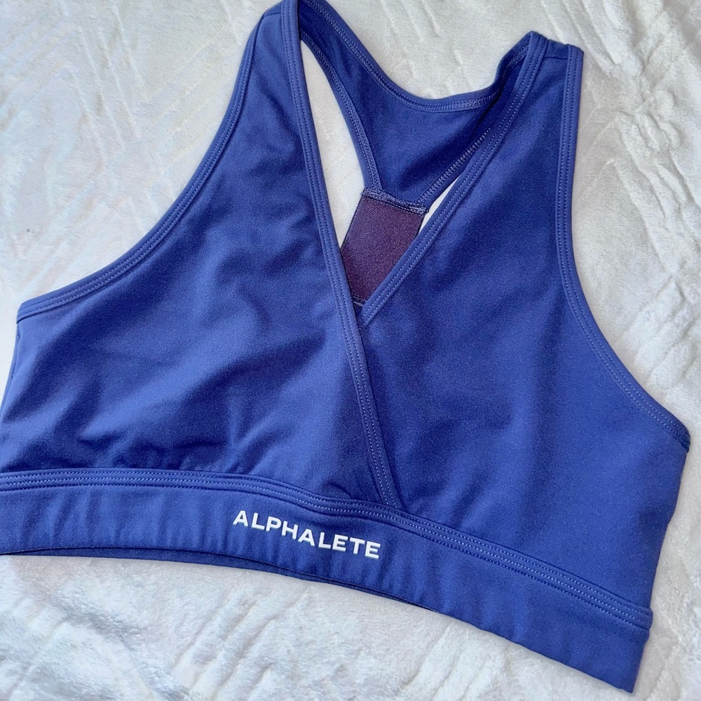 Alphalete Surface Wrap Bra